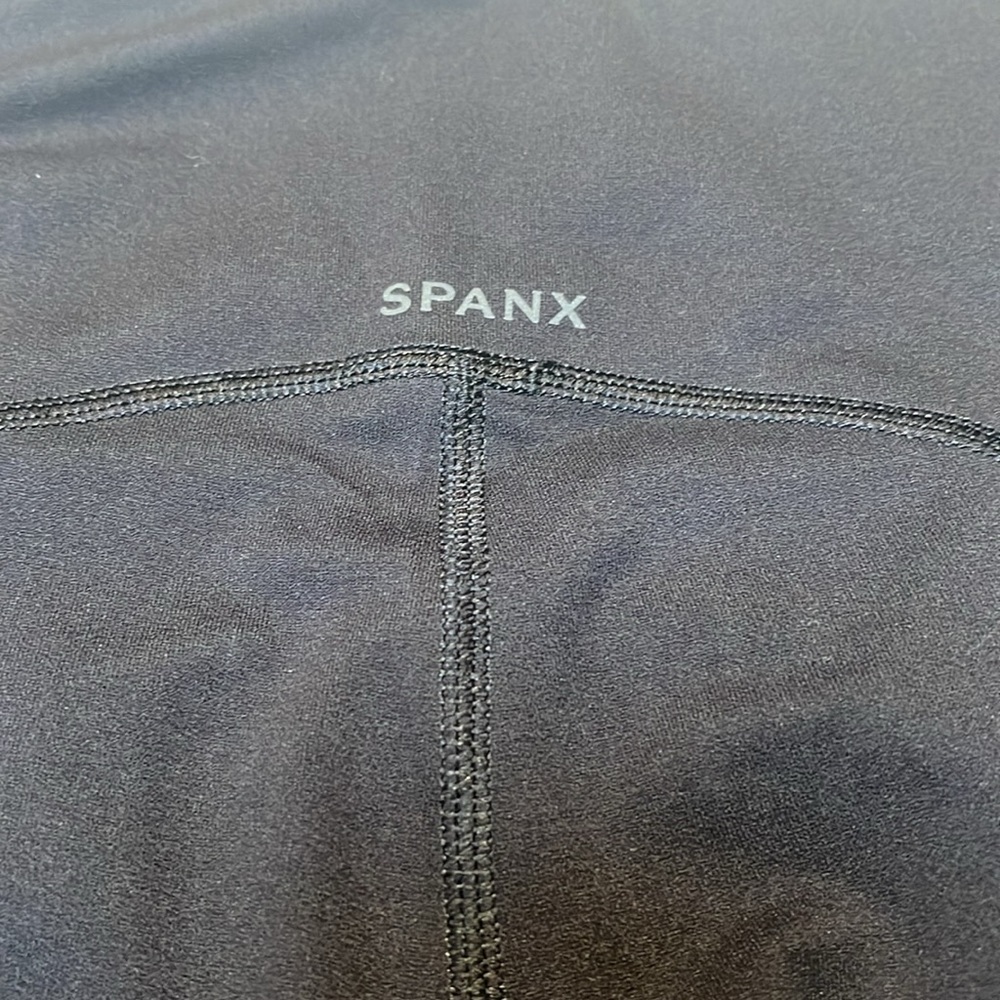 Spanx Active Full Length Black Printed Leggings with Silver Stars EUC - Picture 7 of 7